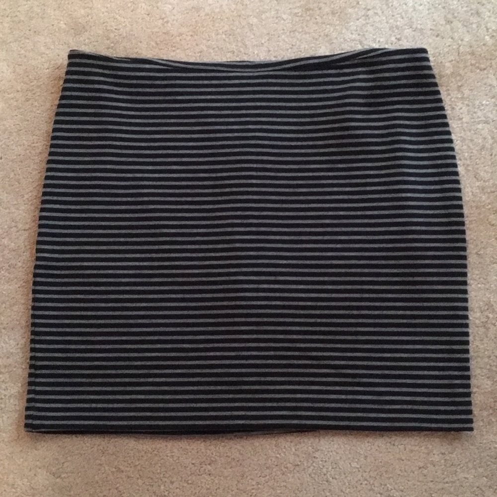 New York and Company Skirt